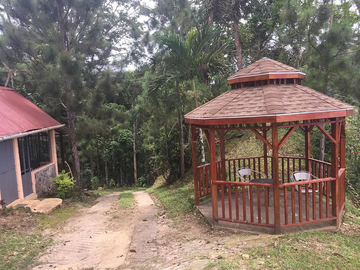 Mahogany Ridge Hotel Arouca 0*,  Trinidad And Tobago